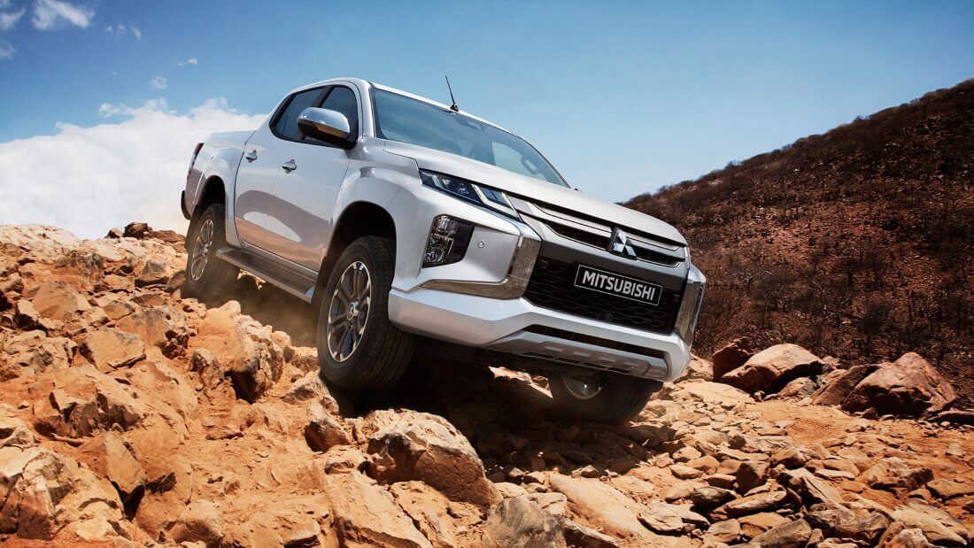 Видео тест-драйва и обзоры автомобиля Mitsubishi L200