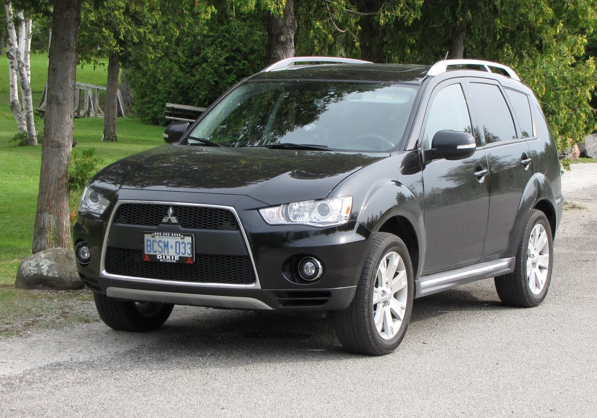 Видеообзоры и видео тест-драйва Mitsubishi Outlander XL 2.4