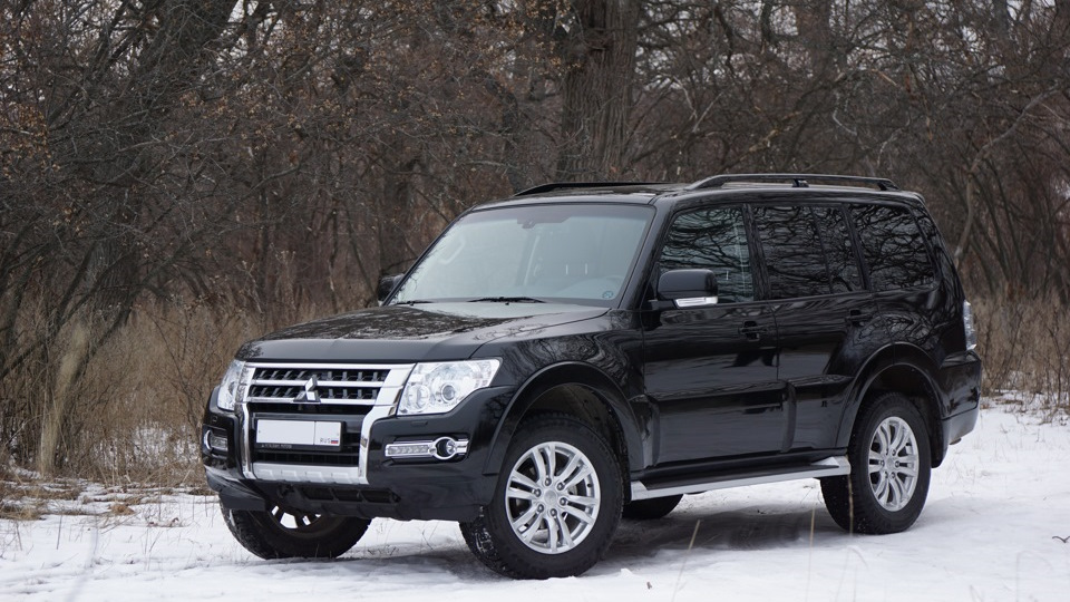 Видеообзоры и видео тест-драйва Mitsubishi Pajero IV