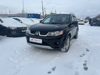 Mitsubishi Outlander 67e42b9b3ca8eae81240fb3f