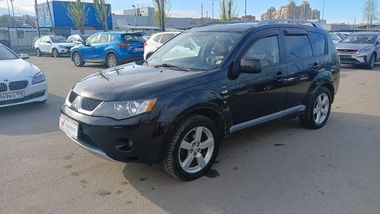Mitsubishi Outlander undefined