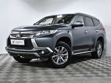 Mitsubishi Pajero Sport undefined