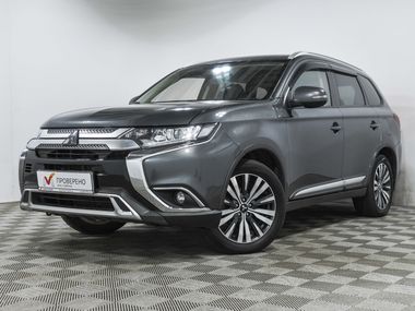 Mitsubishi Outlander 66dce22e7150ed2fbd6a677b