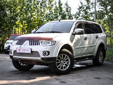 Mitsubishi Pajero Sport undefined