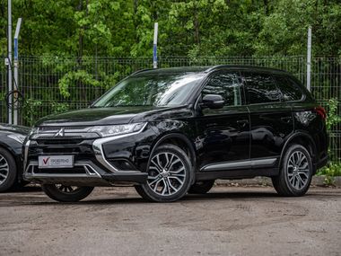 Mitsubishi Outlander undefined