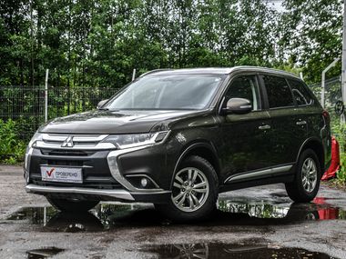 Mitsubishi Outlander undefined
