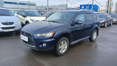 Mitsubishi Outlander undefined