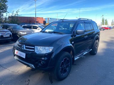 Mitsubishi Pajero Sport undefined