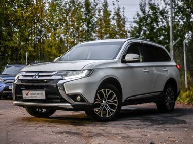Mitsubishi Outlander undefined