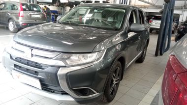 Mitsubishi Outlander 683e1807f602ab0c0b6ddb7c