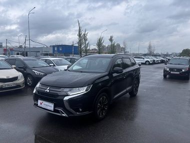 Mitsubishi Outlander 683604cdf602ab0c0b6c32bd