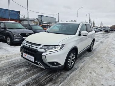 Mitsubishi Outlander 67e42b9b3ca8eae81240fb39