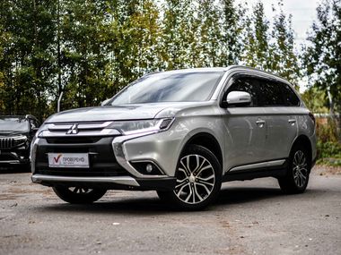 Mitsubishi Outlander undefined