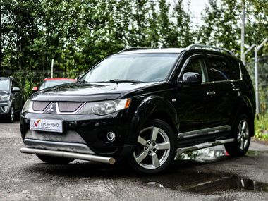 Mitsubishi Outlander undefined