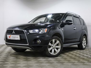Mitsubishi Outlander 67e42b9b3ca8eae81240fb3b